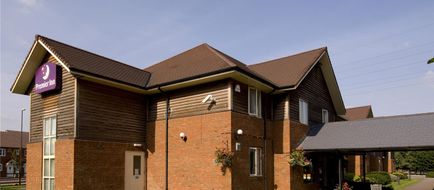 Premier Inn Tewkesbury Central Exterior