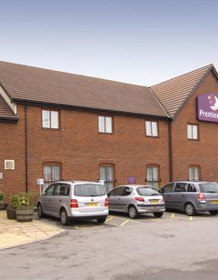 Premier Inn Manchester Trafford Centre N