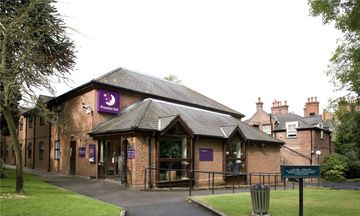 Premier Inn London Croydon South (A212)