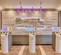 Premier Inn Manchester - Princess Street Lobby