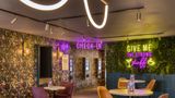 <b>Premier Inn London Hampstead Restaurant</b>. Images powered by <a href="https://iceportal.shijigroup.com/" title="IcePortal" target="_blank">IcePortal</a>.
