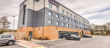 Premier Inn Abingdon Exterior