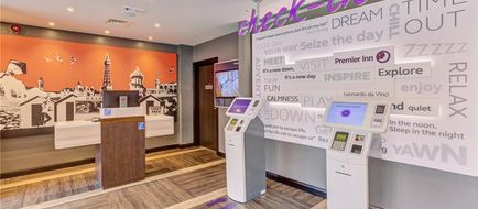 Premier Inn Portsmouth Dockyard Lobby