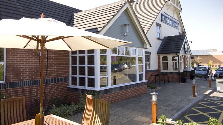 Premier Inn Yeovil Airfield Hotel Exterior
