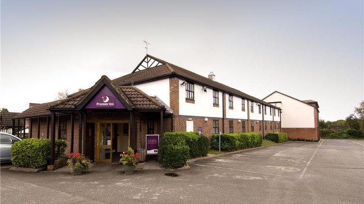 Premier Inn Wirral (Heswall) Exterior