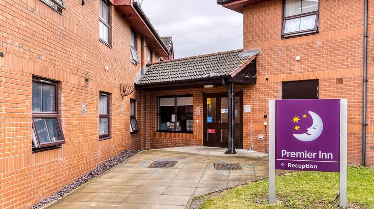 Premier Inn Blackpool Central Exterior