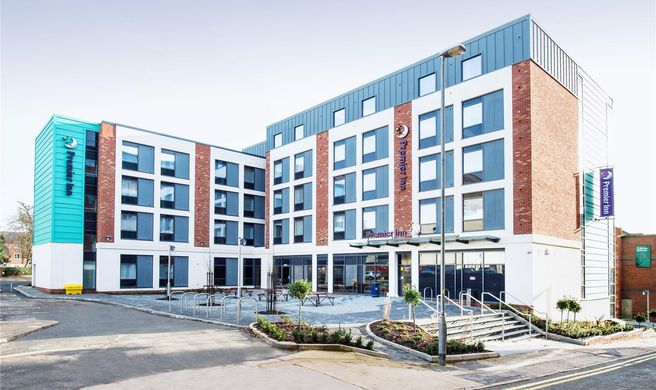 Premier Inn Northampton Town Centre Exterior