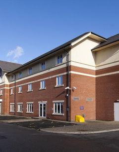 Premier Inn Gatwick Crawley Town West