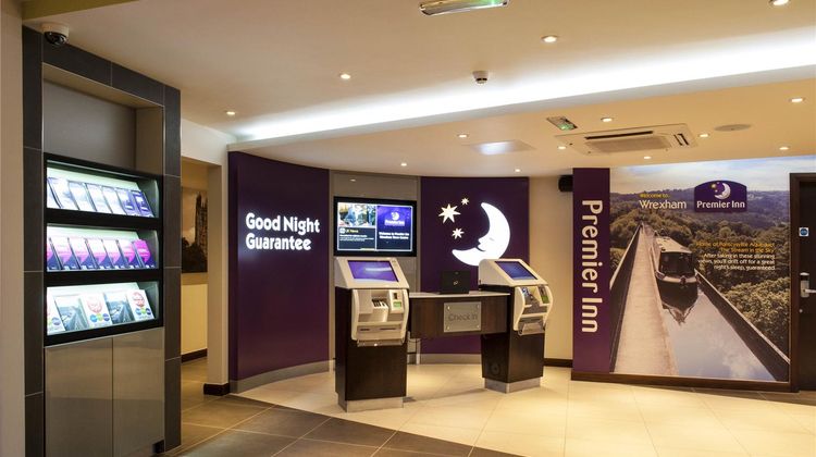 Premier Inn Wrexham Town Centre Lobby