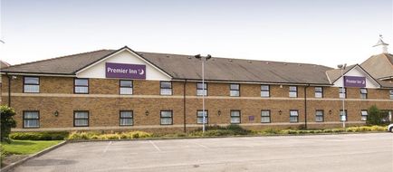 Premier Inn Sheffield-Barnsley Exterior