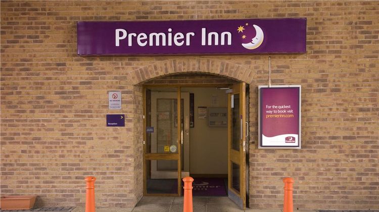 Premier Inn Sheffield-Barnsley Exterior