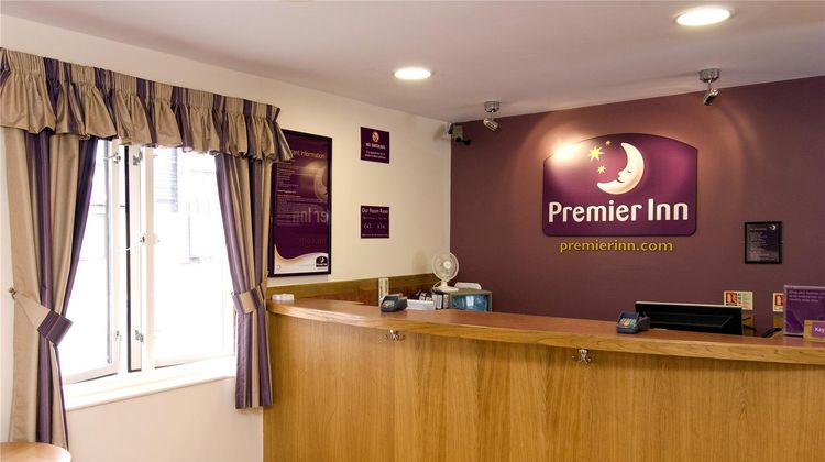 Premier Inn Aylesbury Lobby