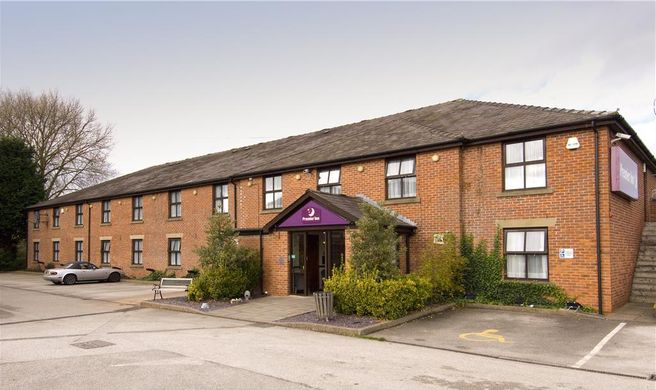 Premier Inn Crewe (Nantwich) Exterior