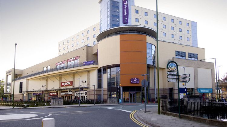 Premier Inn Hemel Hempstead Central Exterior