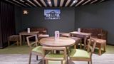<b>Premier Inn London Chiswick Restaurant</b>. Images powered by <a href="https://iceportal.shijigroup.com/" title="IcePortal" target="_blank">IcePortal</a>.