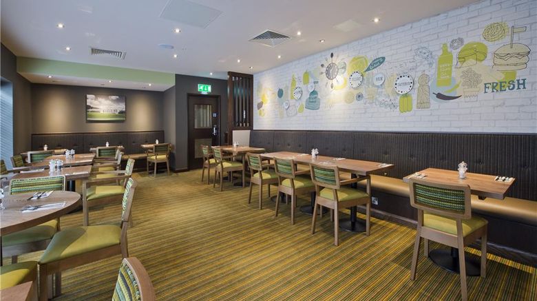 <b>Premier Inn London Chiswick Restaurant</b>. Images powered by <a href="https://iceportal.shijigroup.com/" title="IcePortal" target="_blank">IcePortal</a>.