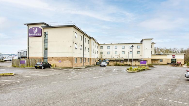 <b>Premier Inn Andover Exterior</b>. Images powered by <a href="https://iceportal.shijigroup.com/" title="IcePortal" target="_blank">IcePortal</a>.