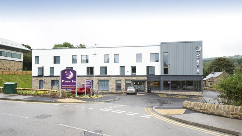 <b>Premier Inn Matlock Exterior</b>. Images powered by <a href="https://iceportal.shijigroup.com/" title="IcePortal" target="_blank">IcePortal</a>.