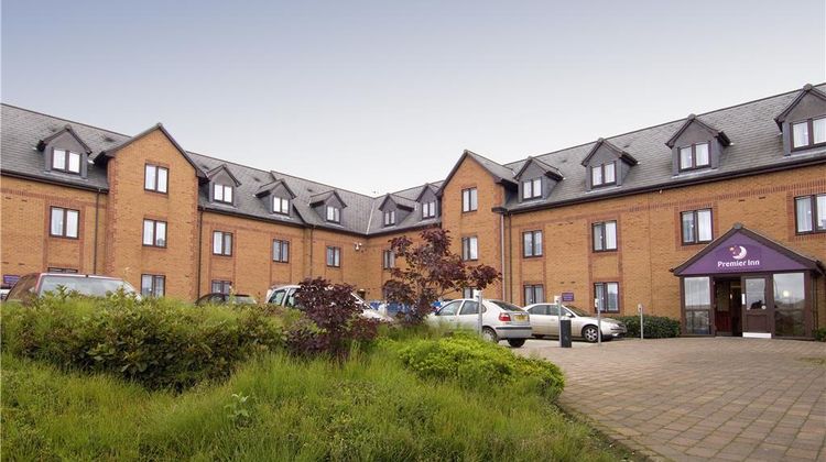 Premier Inn Stafford North (Hurricane) Exterior