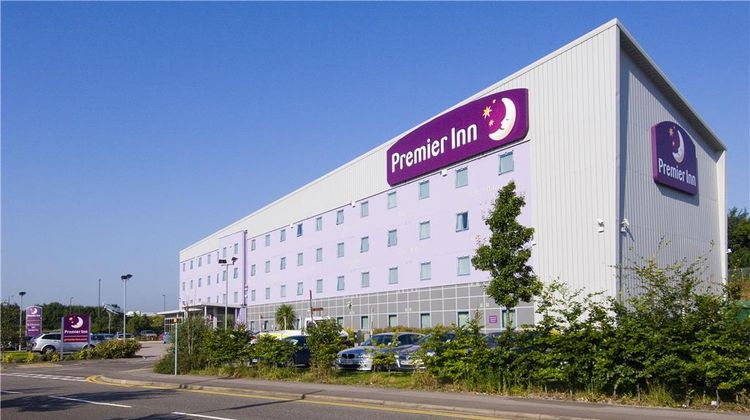 Premier Inn Southampton Airport Exterior