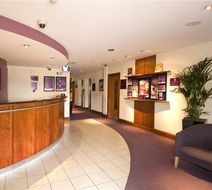 Premier Inn Southampton Airport Lobby