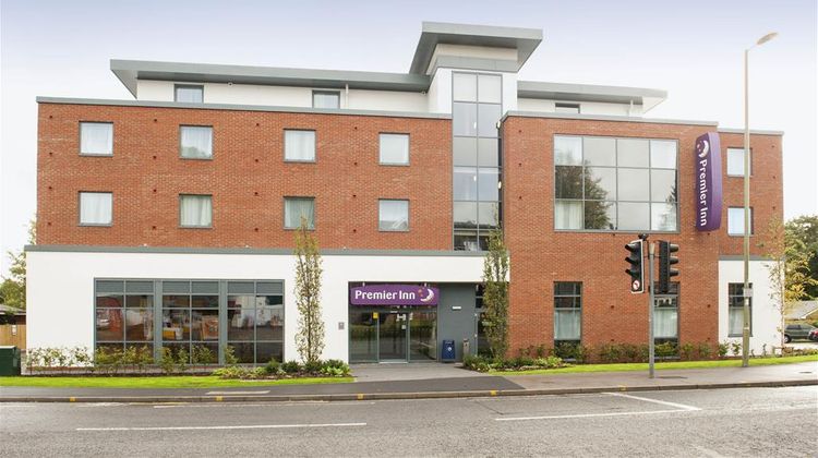 Premier Inn Fleet Exterior