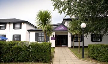 Premier Inn Cobham