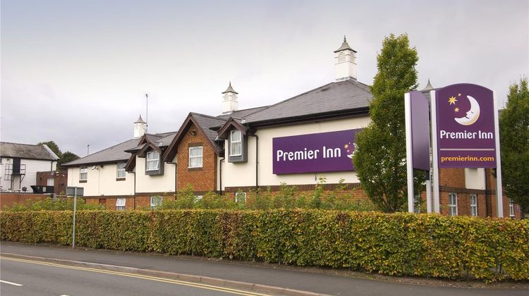 Premier Inn Chester Central (North) Exterior