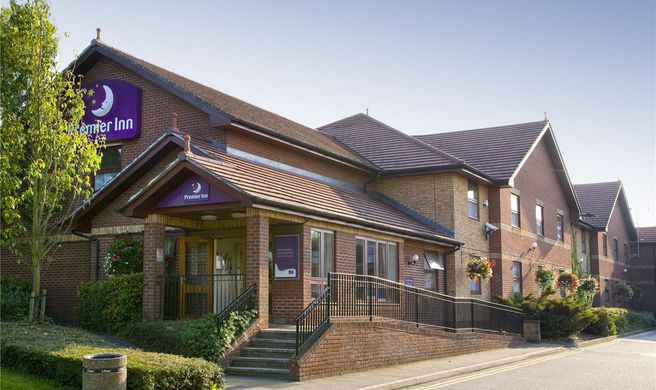 Premier Inn Colchester (A12) Exterior