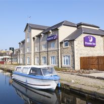 Premier Inn Huddersfield Central