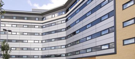 Premier Inn Manchester Airport North Exterior