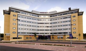 Premier Inn Manchester Airport North