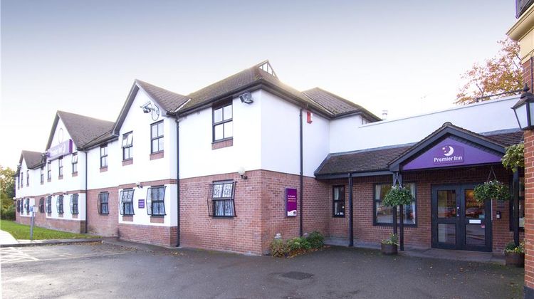 Premier Inn Manchester Airport Heald Gn Exterior