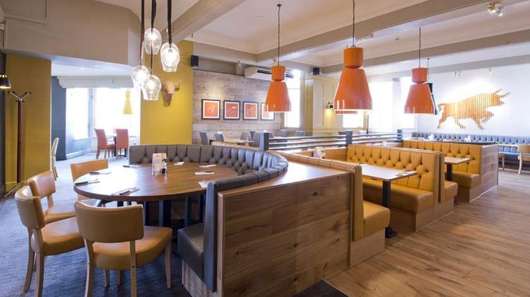 Premier Inn Manchester Airport Heald Gn Restaurant