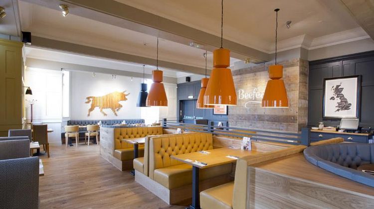Premier Inn Manchester Airport Heald Gn Restaurant