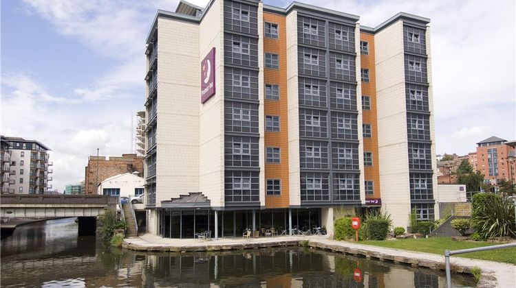 Premier Inn Nottingham Arena (London Rd) Exterior