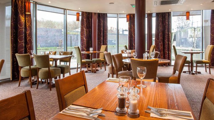 Premier Inn Nottingham Arena (London Rd) Restaurant