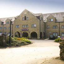 Premier Inn Huddersfield North