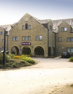 Premier Inn Huddersfield North