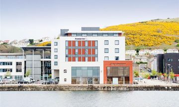Premier Inn Swansea Waterfront