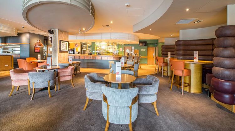 Premier Inn Swansea Waterfront Restaurant
