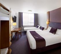 Premier Inn Swansea Waterfront Room