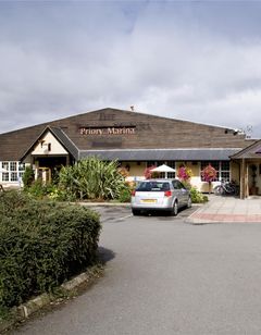 Premier Inn Bedford (Priory Marina)