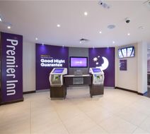Premier Inn City Centre (Cathedral Qtr) Lobby