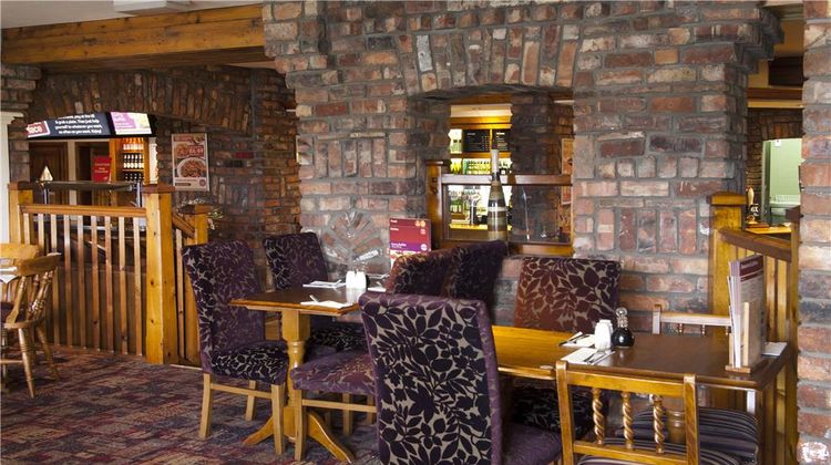 Premier Inn Llanelli Central West Restaurant