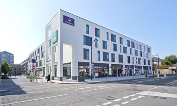 Premier Inn Addlestone