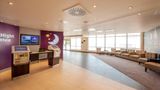 <b>Premier Inn London Wandsworth Lobby</b>. Images powered by <a href="https://iceportal.shijigroup.com/" title="IcePortal" target="_blank">IcePortal</a>.