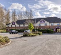Premier Inn Liverpool (Tarbock) Exterior