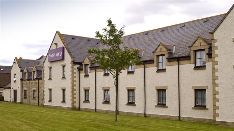 Premier Inn Dundee East Exterior