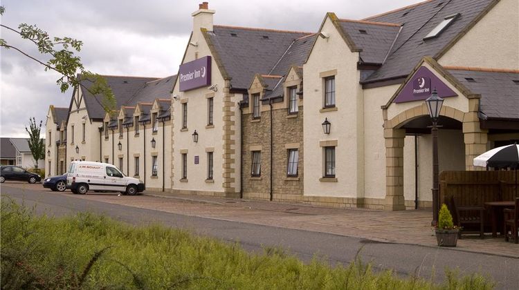 Premier Inn Dundee East Exterior